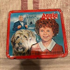 Annie Lunch Box and Toy